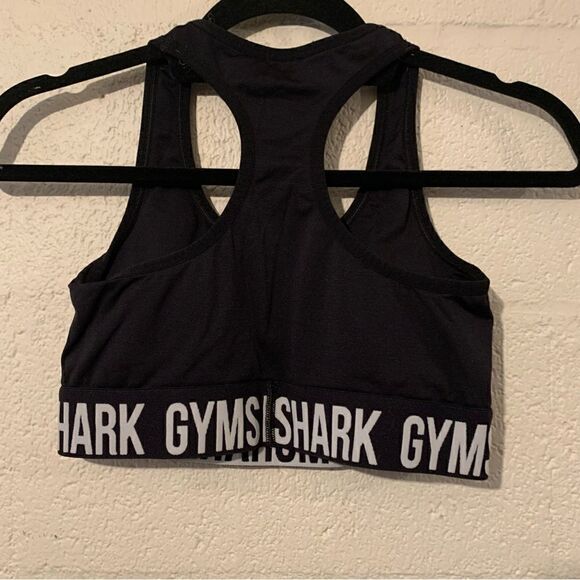 Gym-shark Black Padded sports Bra Small - Picture 2 of 2